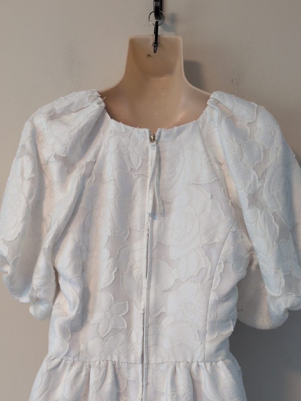 Lilly Pulitzer Knoxlie Dress Resort White Organza Bloom Jacquard 6 - Picture 9 of 16
